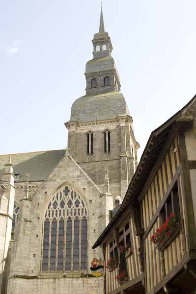 Dinan