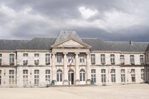 Commercy