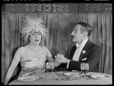 La donna di Parigi (A Woman Of Paris) - Chaplin