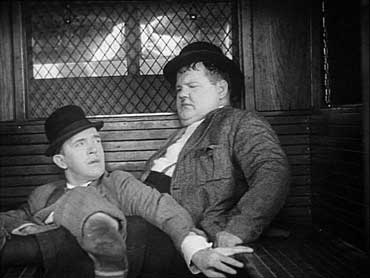 Lavori forzati (The Hoose-Gow) - Laurel & Hardy