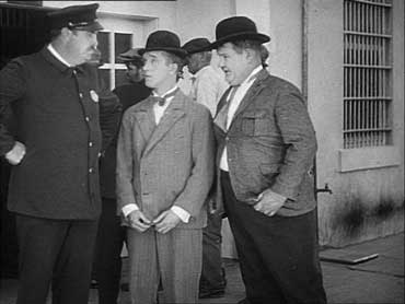 Lavori forzati (The Hoose-Gow) - Laurel & Hardy