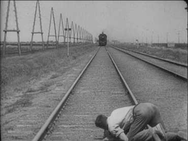 L'uomo con la macchina da presa (Chelovek s kino-apparatom) - Dziga Vertov