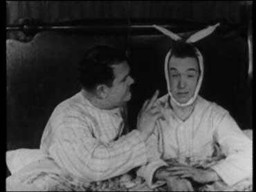Mal di denti (Leave'em Laughing) - Laurel & Hardy