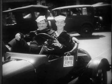 Marinai a terra (Two Tars) - Laurel & Hardy