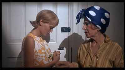 Rosemary's Baby - Roman Polanski (Mia Farrow)