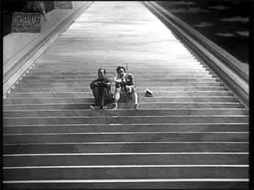 Scala al Paradiso (A Matter of Life and Death) - Powell & Pressburger
